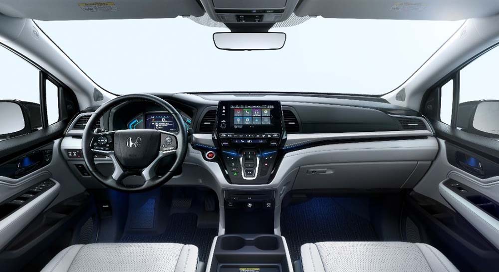 New Honda Odyssey Left Hand Drive photo: Cockpit view image