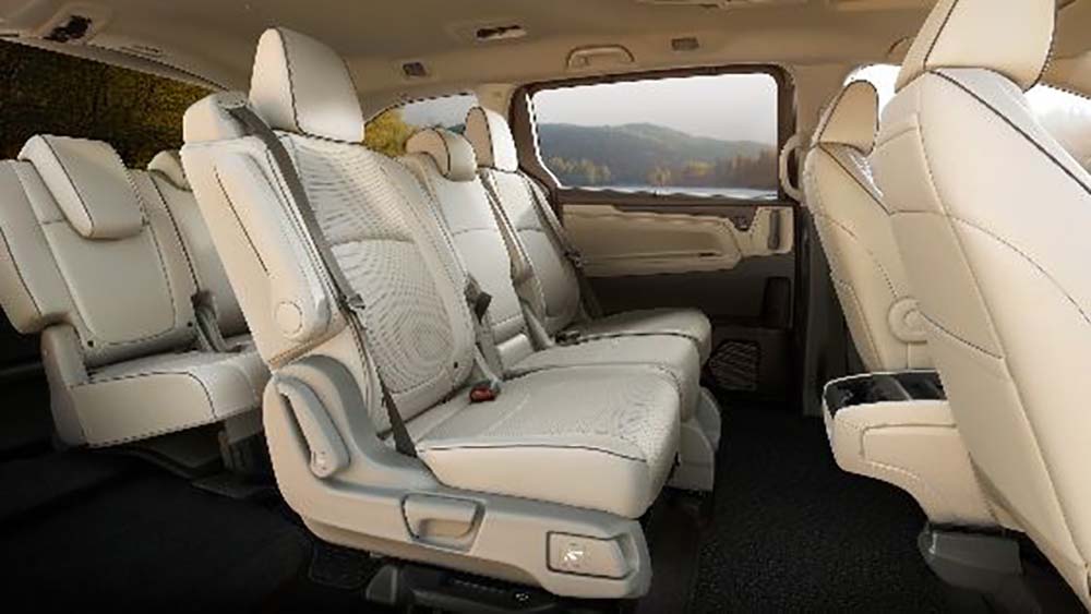 New Honda Odyssey Left Hand Drive photo: Interior view image