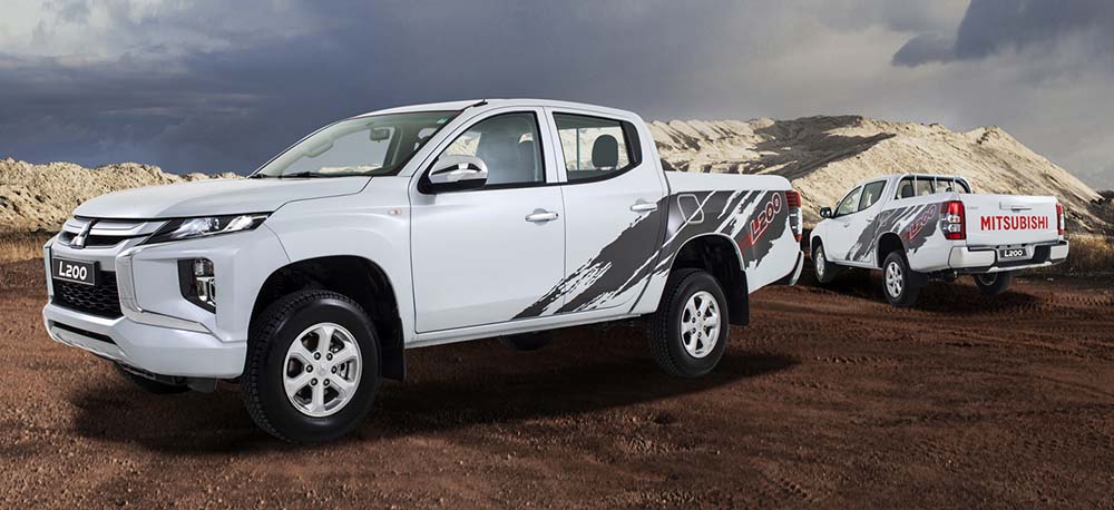 New Mitsubishi L200 Left Hand Drive photo: Back view image