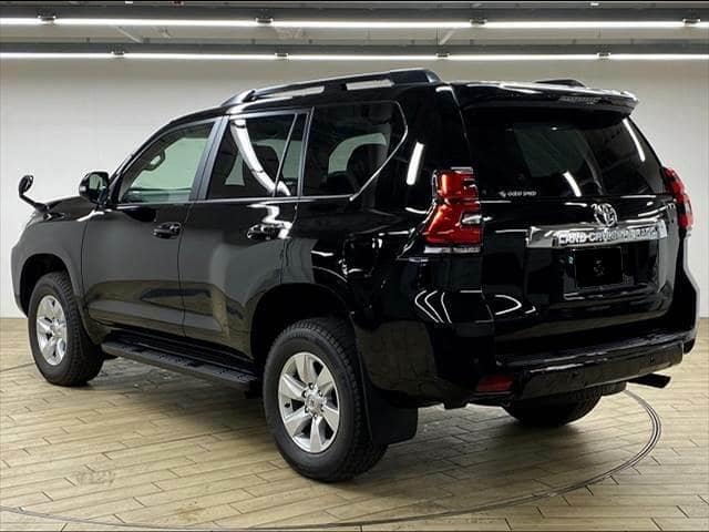 Toyota Land Cruiser Prado TX Gasoline, Black color picture: Back view image