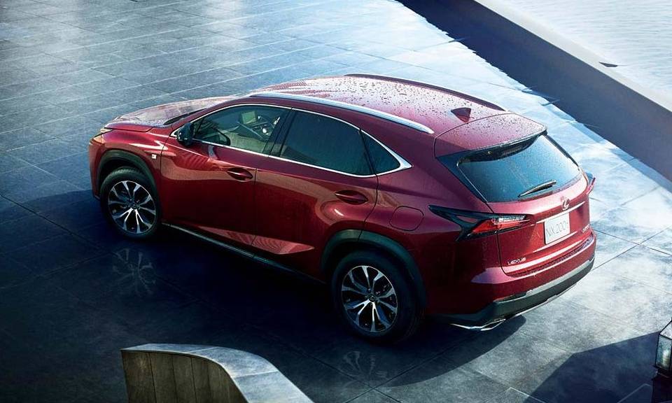 New Lexus NX200t picture: Rear photo