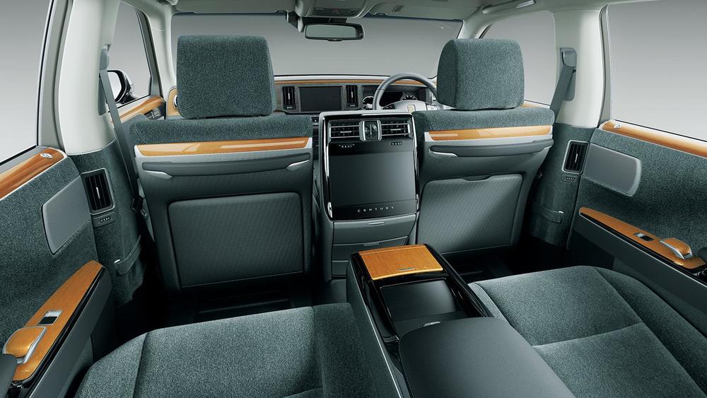 New Toyota Century photo: Rear Seat Full view