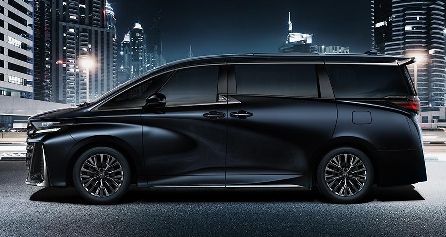 New Toyota Vellfire Executive Lounge photo: Side view image