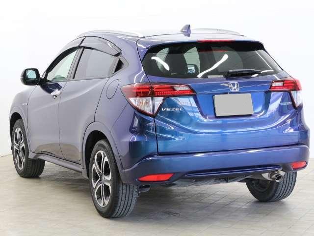 Used Honda Vezel Hybrid 2015 Model Blue color picture: Back view