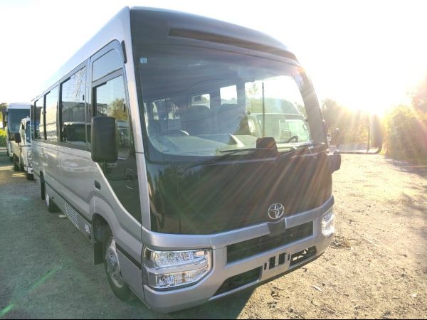 Stock No. BT1043 Used Toyota Coaster Bus 2024 Model photo: Front view image (front picture)